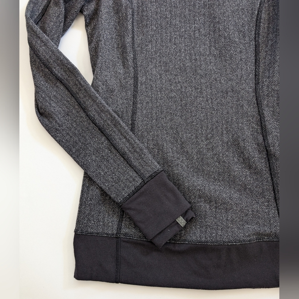Lululemon "Think Fast" Slim Cut Hoodie Pullover - Picture 6 of 10
